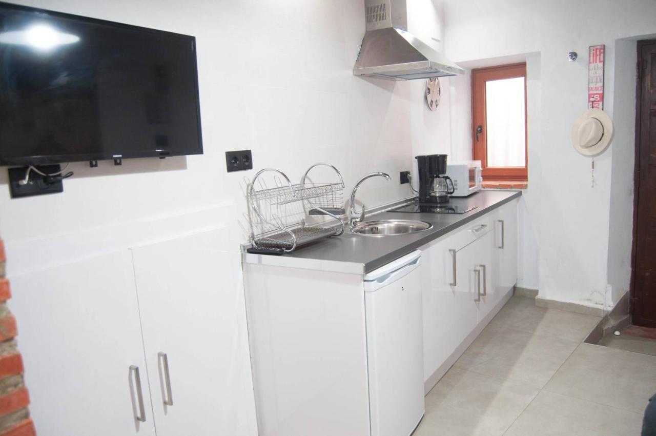 Caleros 8 Estudio - Apartamentos De La Parte Antigua De Caceres Exterior photo